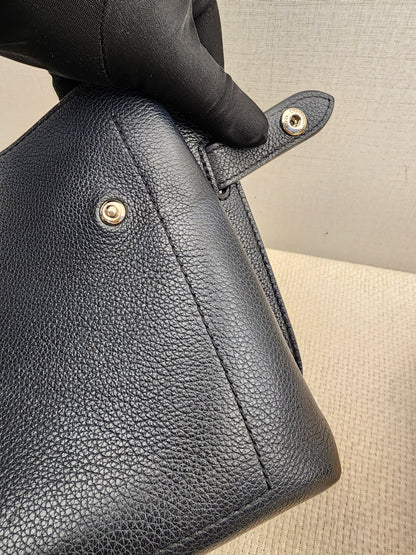 LV Black Calfskin Lockme Ever BB (SHW)
