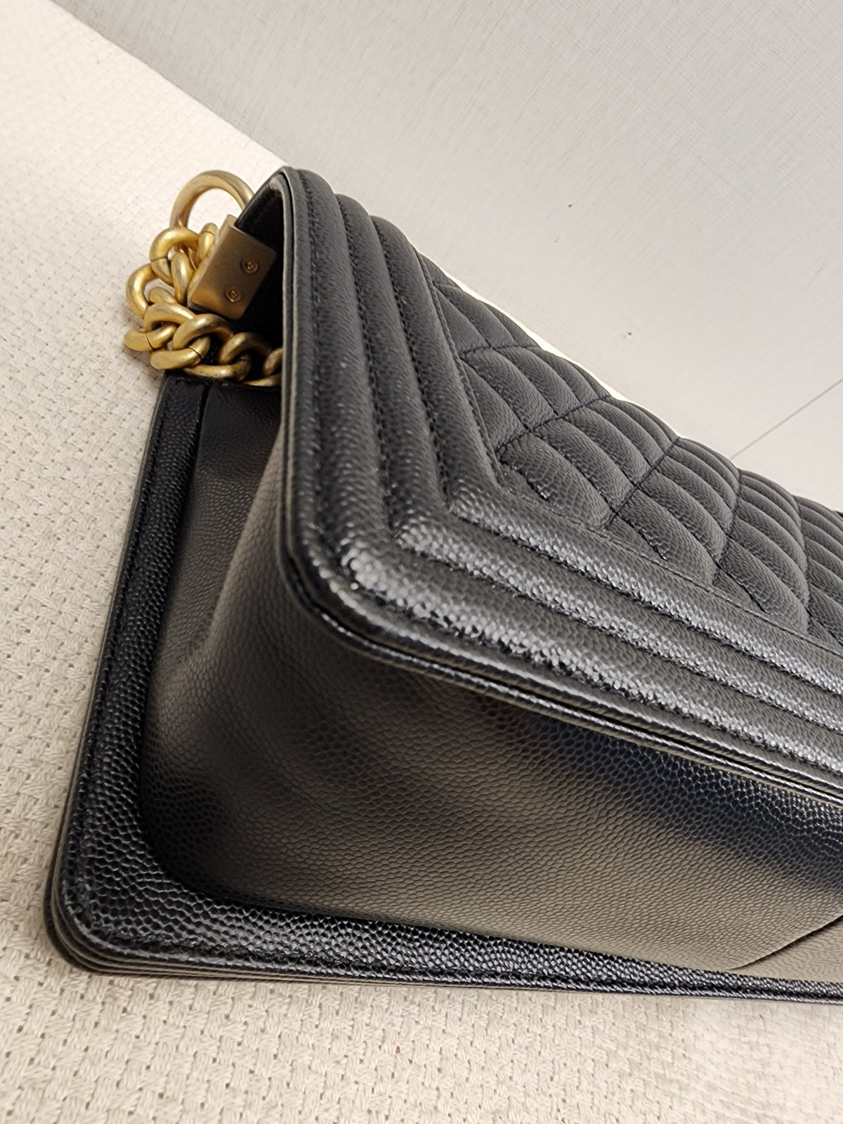Chanel Black Caviar Old Medium Boy (GHW)