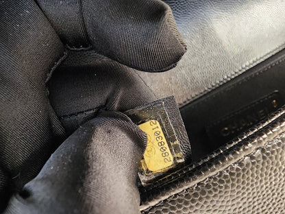 Chanel Black Caviar Old Medium Boy (GHW)