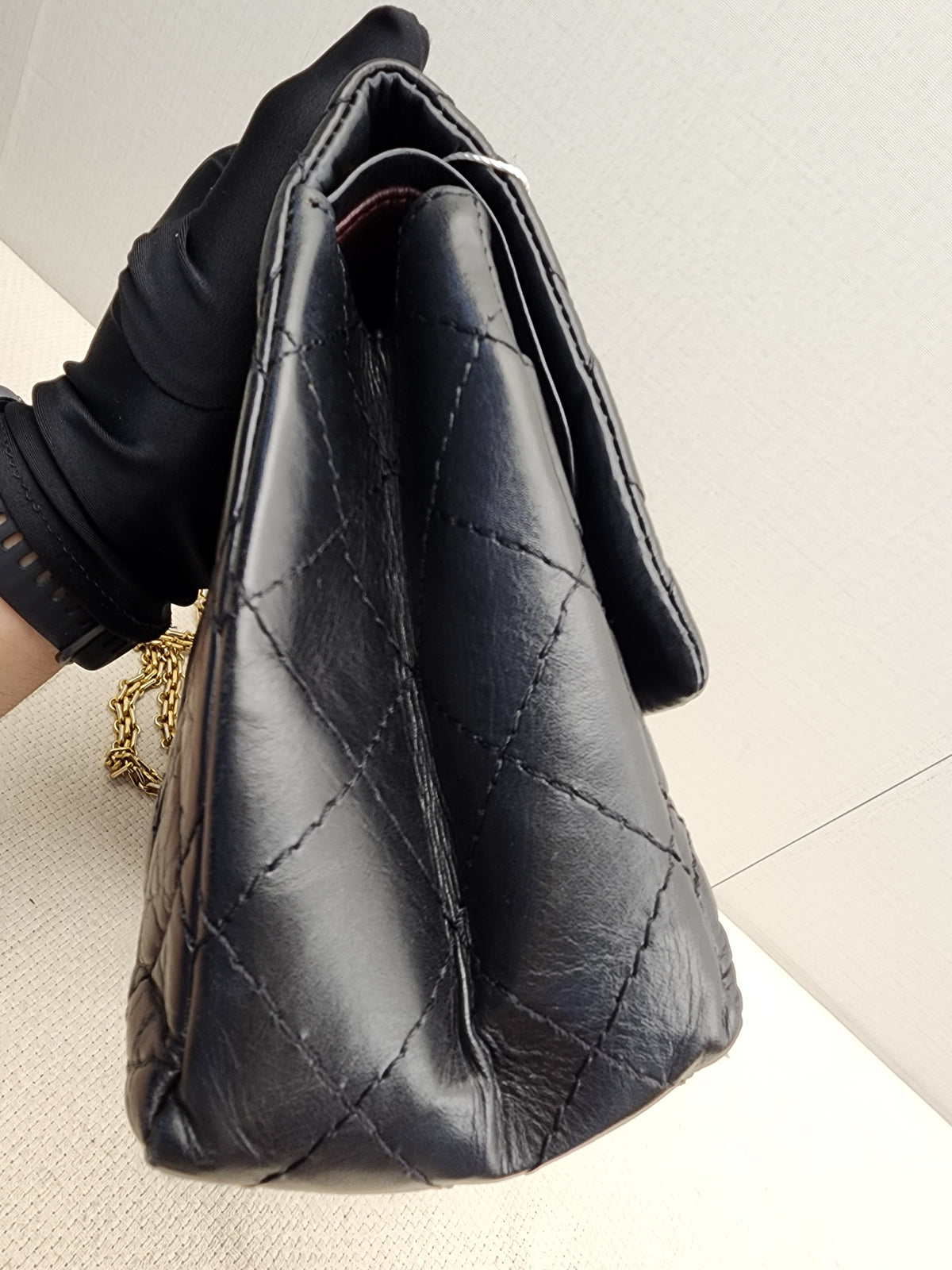 Chanel Black Aged Calfskin 2.55 226 (GHW)