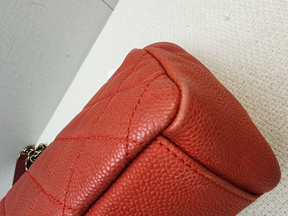 Chanel Red Matte Caviar Medium Chic Flap (AGHW)