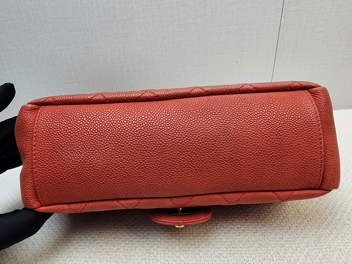 Chanel Red Matte Caviar Medium Chic Flap (AGHW)