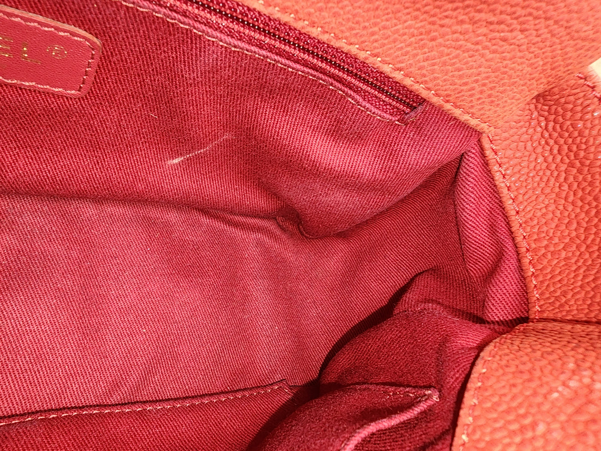 Chanel Red Matte Caviar Medium Chic Flap (AGHW)