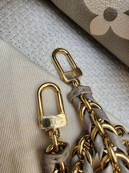 LV Toutrelle / Creme Empreinte On The Go East West