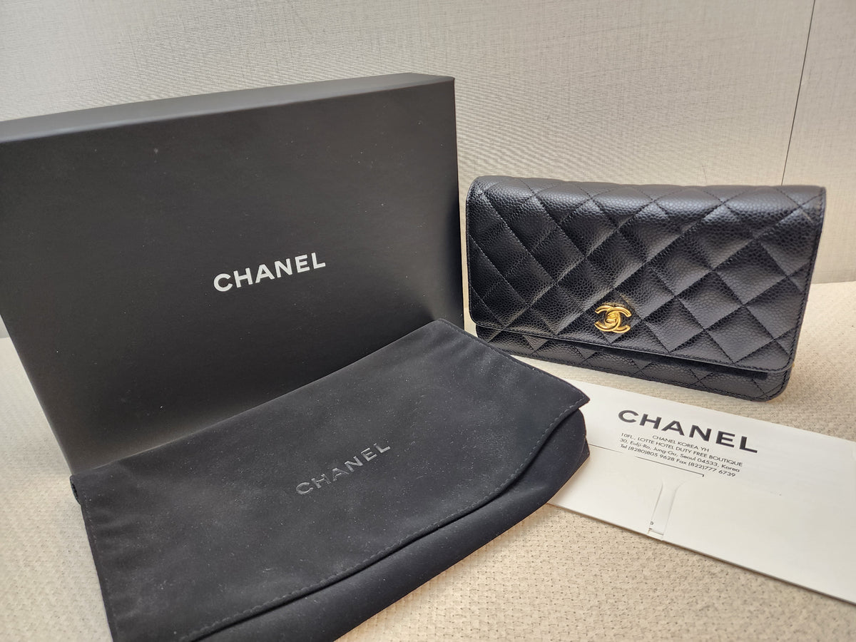 Chanel Black Caviar Classic Turnlock WOC (GHW)