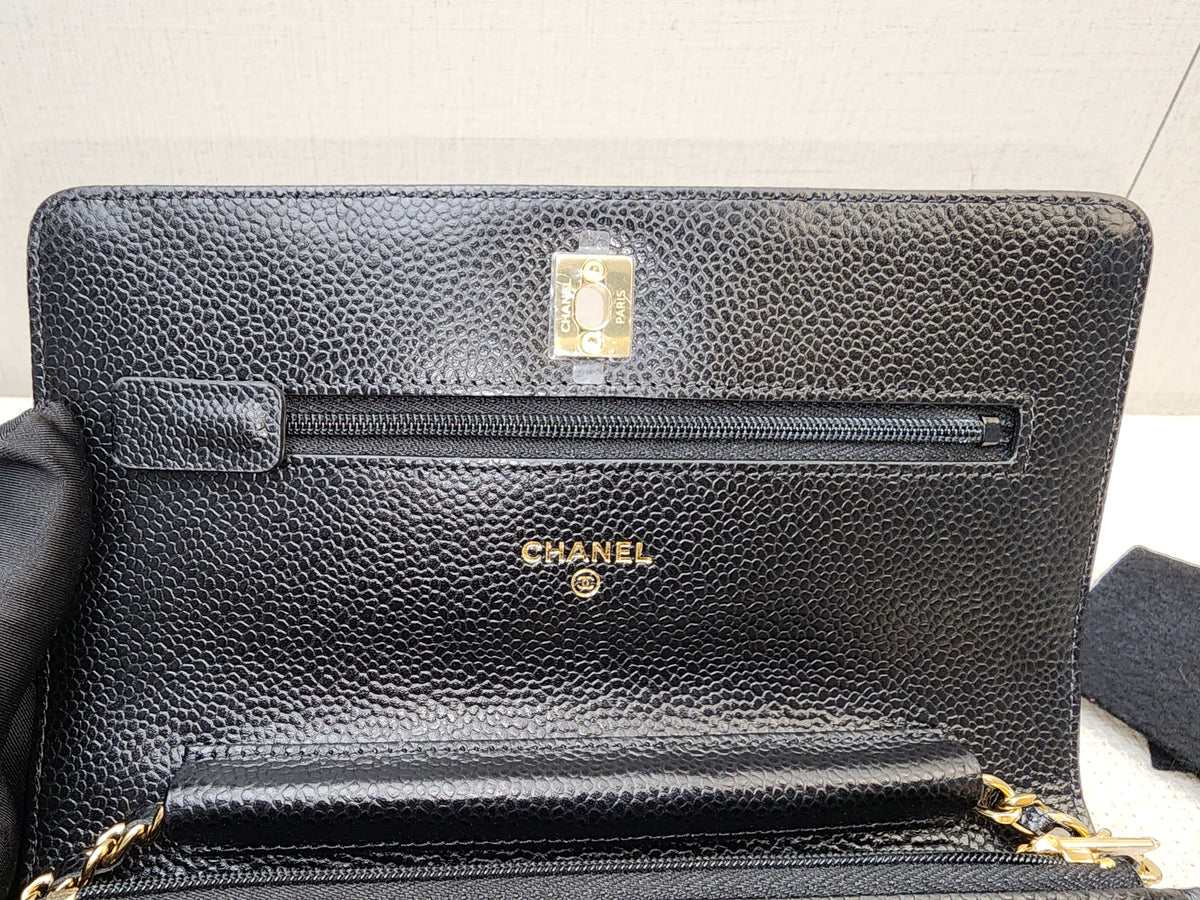 Chanel Black Caviar Classic Turnlock WOC (GHW)