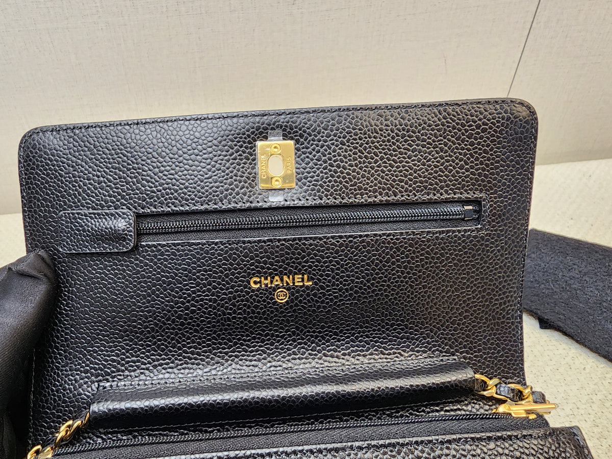 Chanel Black Caviar Classic Turnlock WOC (GHW)