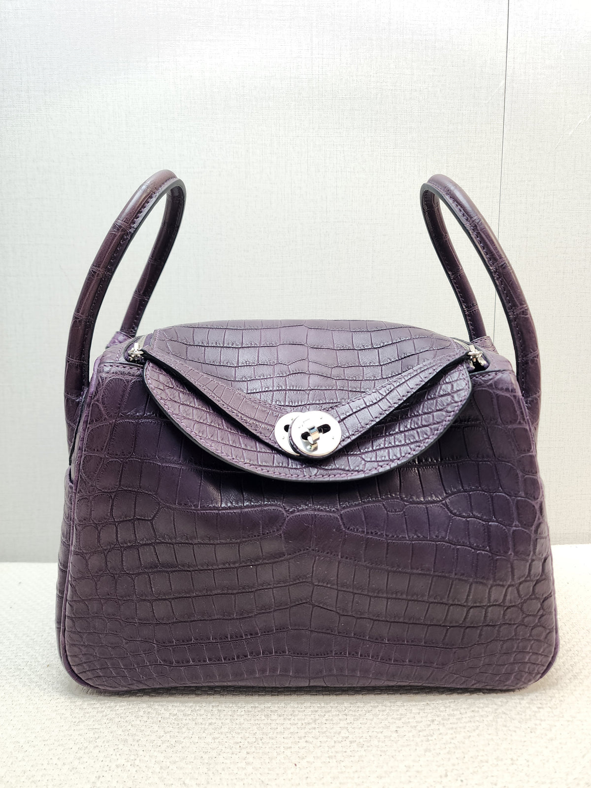 Hermes Violet Matte Niloticus Crocodile Lindy 26