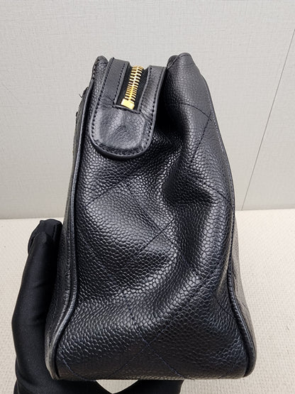 Chanel Black Caviar Vintage Chain Shoulder Bag (GHW)