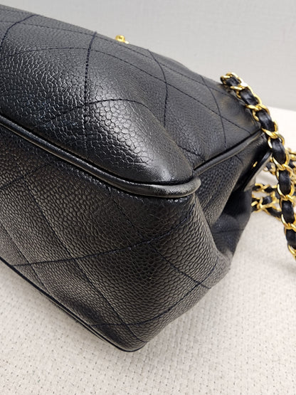 Chanel Black Caviar Vintage Chain Shoulder Bag (GHW)