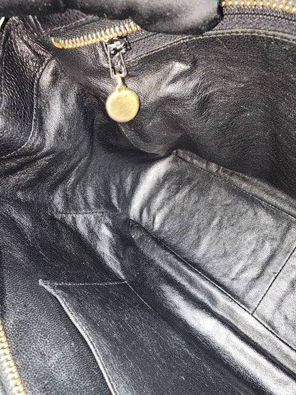 Chanel Black Caviar Vintage Chain Shoulder Bag (GHW)