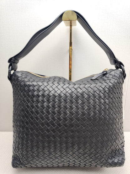 BV Black Intrecciato Hobo