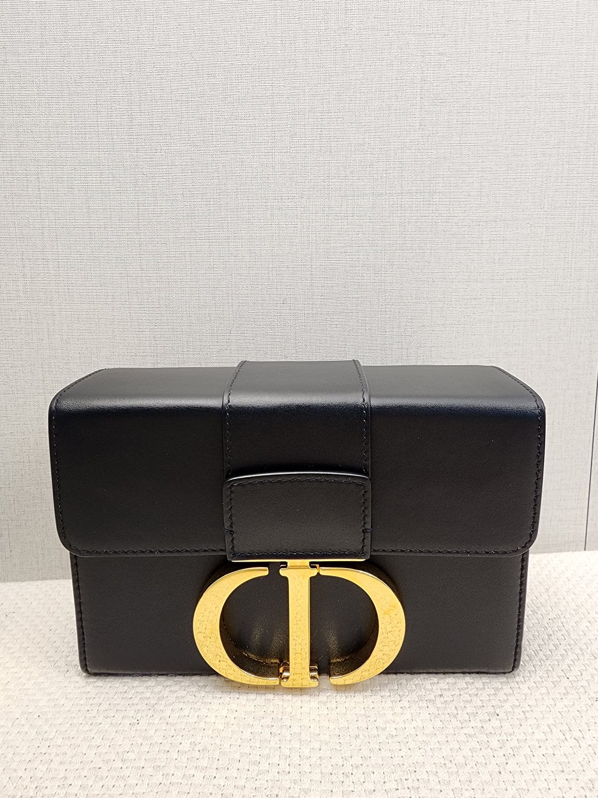 Dior Black Calfskin 30 Montaigne Box Bag (GHW)