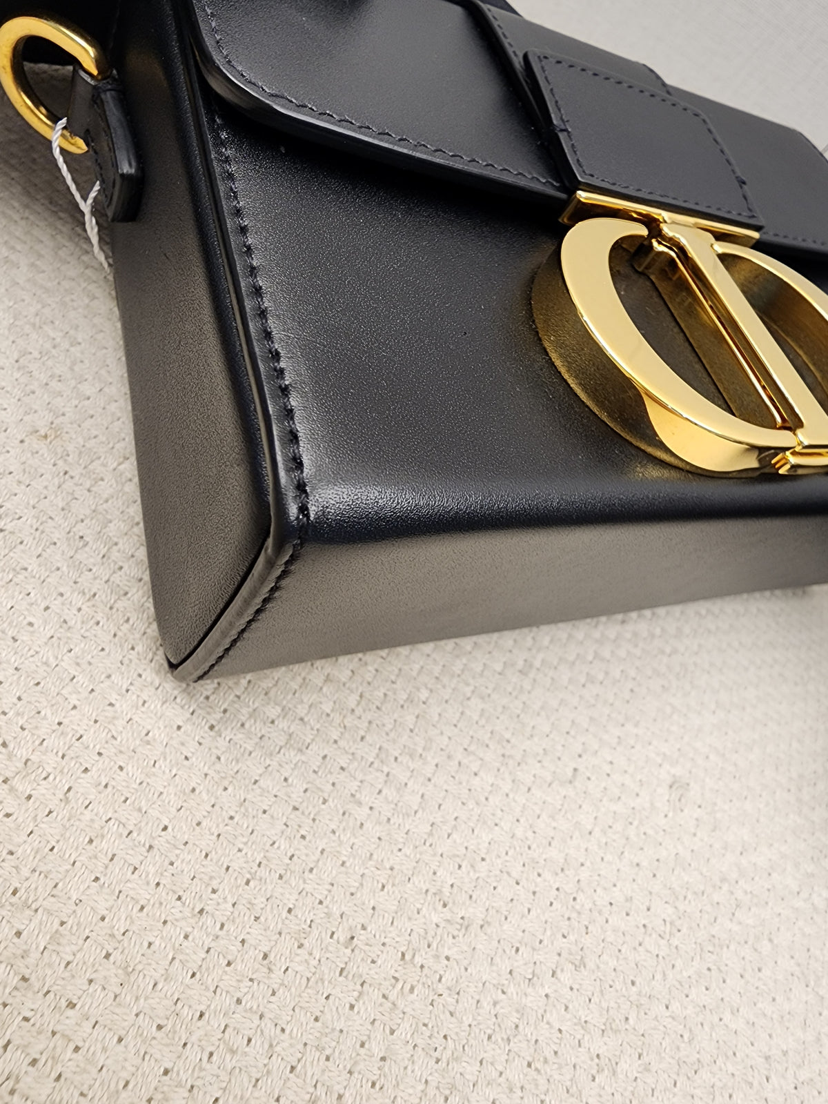 Dior Black Calfskin 30 Montaigne Box Bag (GHW)