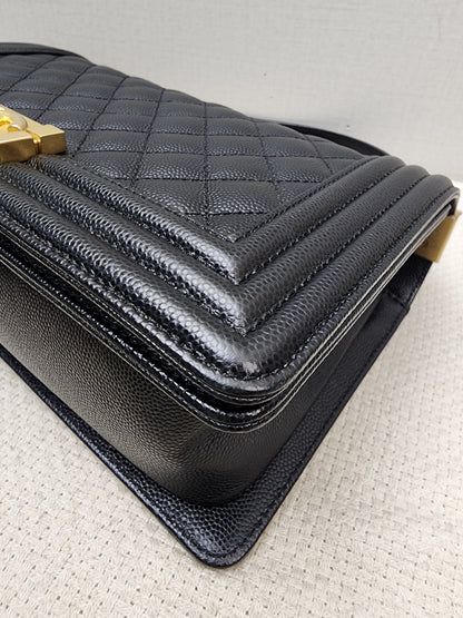 Chanel Black Caviar Old Medium Boy (GHW)