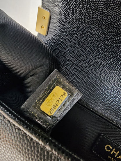 Chanel Black Caviar Old Medium Boy (GHW)