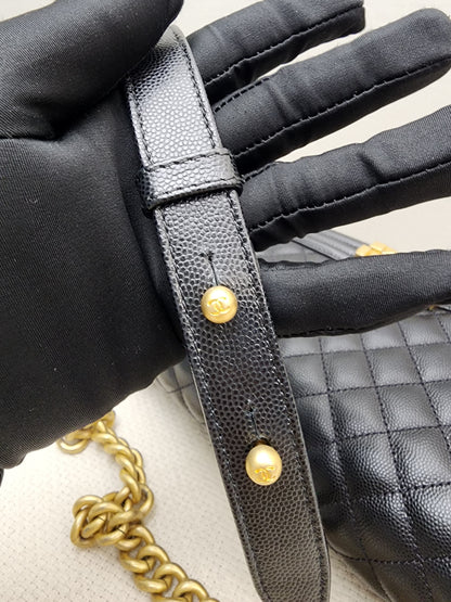 Chanel Black Caviar Old Medium Boy (GHW)