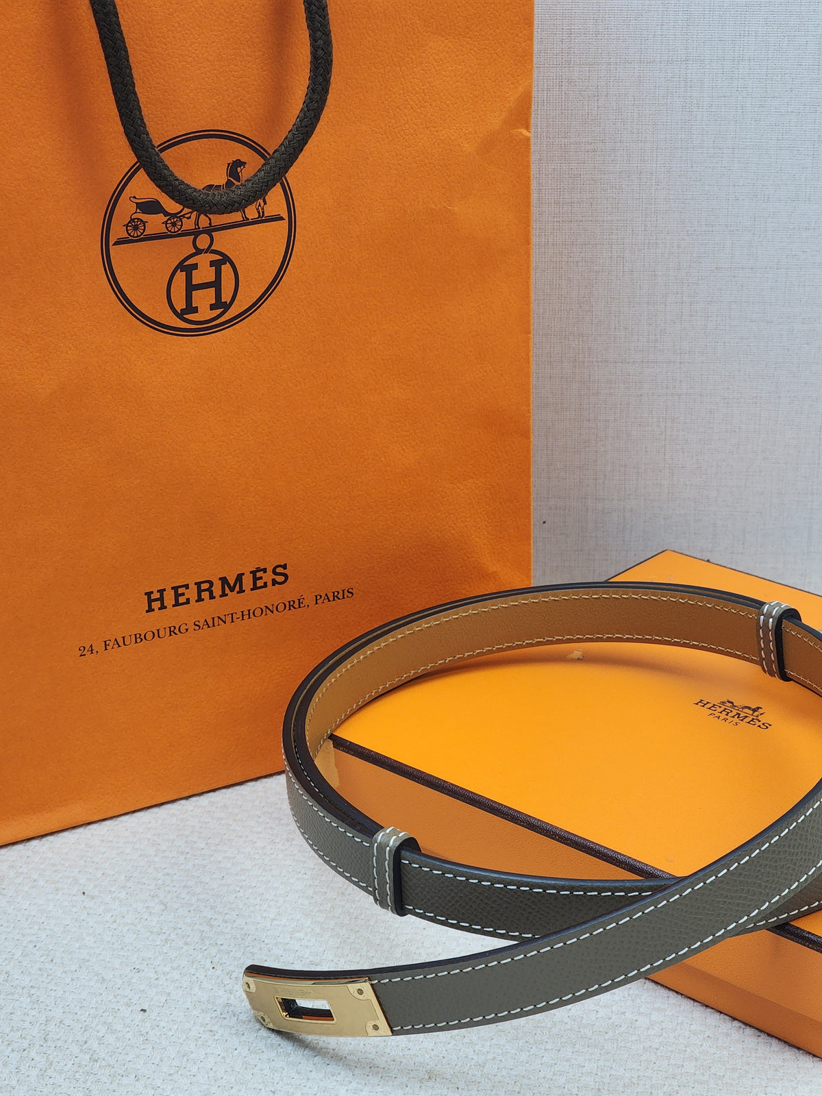 Hermes Etoupe Epsom Kelly 18 Belt (RGHW)