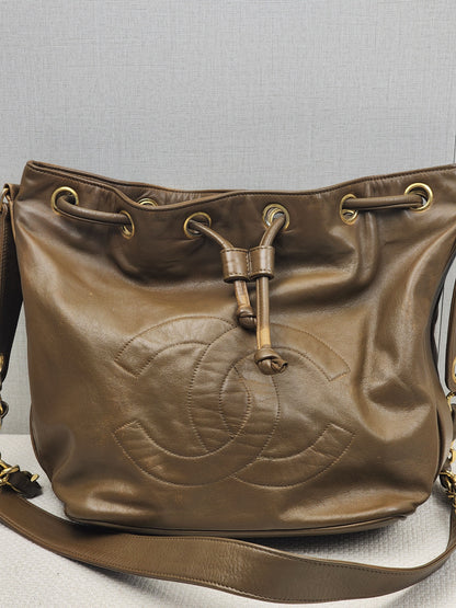Chanel Brown Lambskin Vintage CC Soft Bucket (GHW)