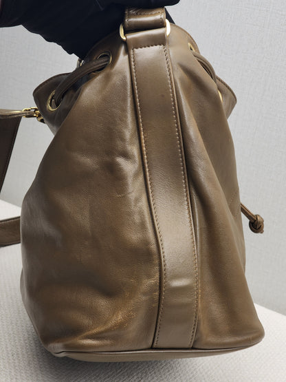 Chanel Brown Lambskin Vintage CC Soft Bucket (GHW)