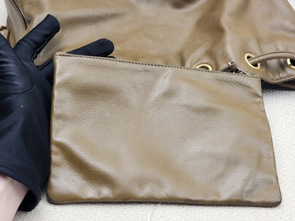 Chanel Brown Lambskin Vintage CC Soft Bucket (GHW)