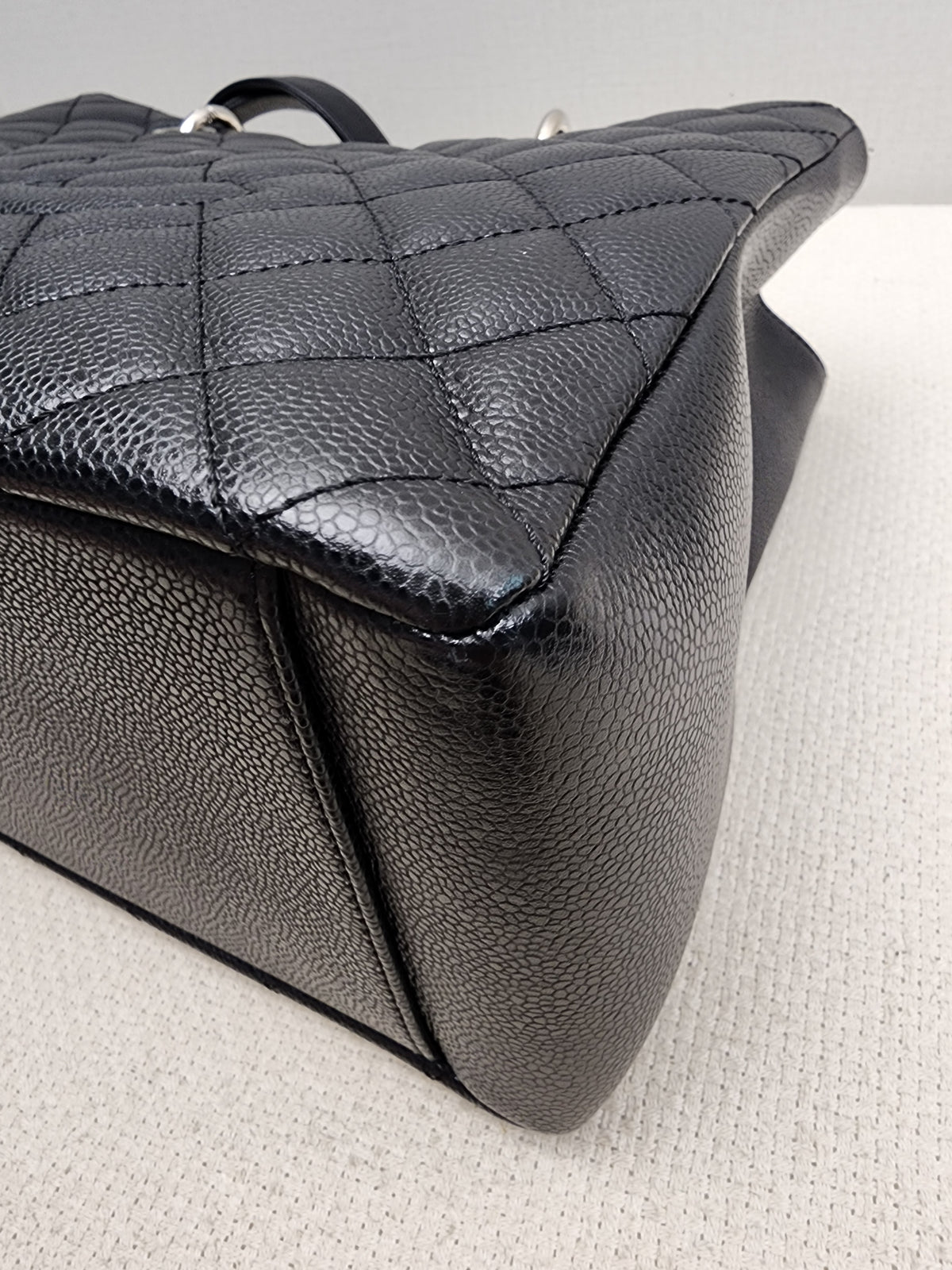 Chanel Black Caviar GST (SHW)