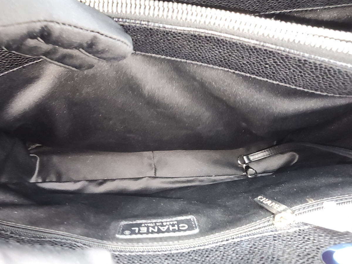 Chanel Black Caviar GST (SHW)