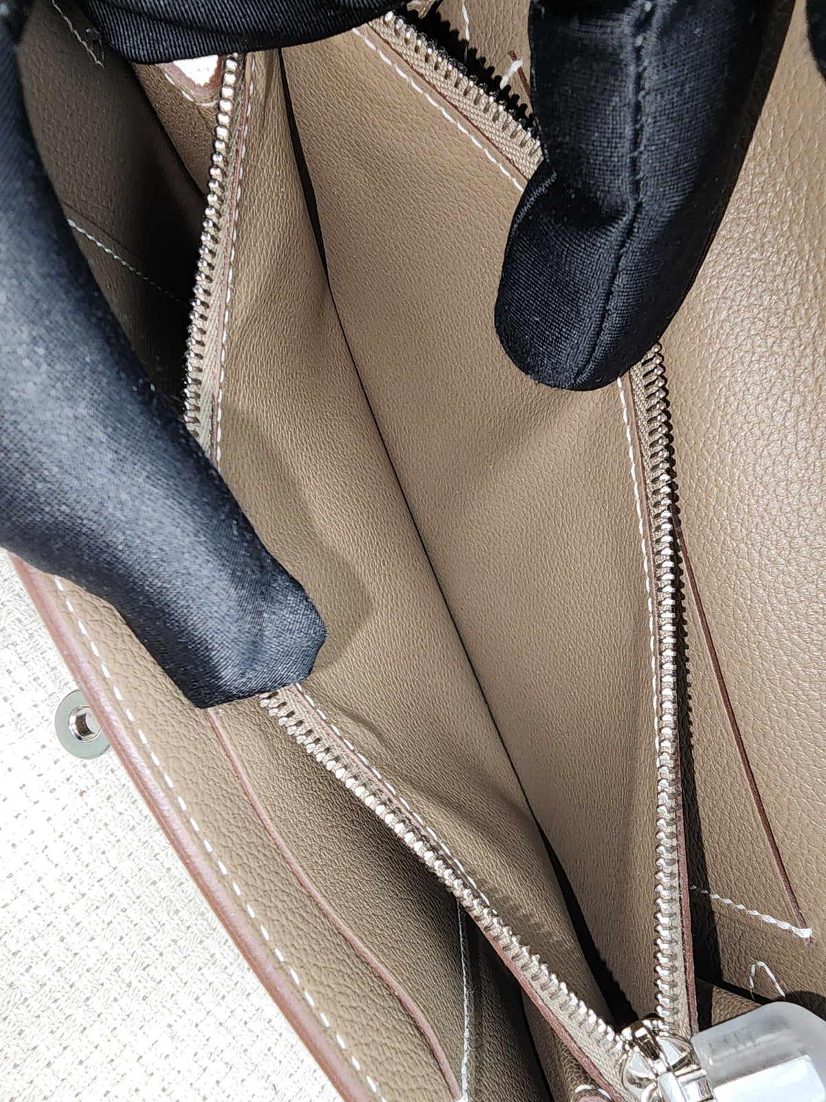 Hermes Etoupe Evercolor Kelly To Go (PHW)