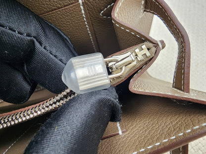 Hermes Etoupe Evercolor Kelly To Go (PHW)