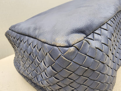 BV Blue Knot Intrecciato Hobo Bag