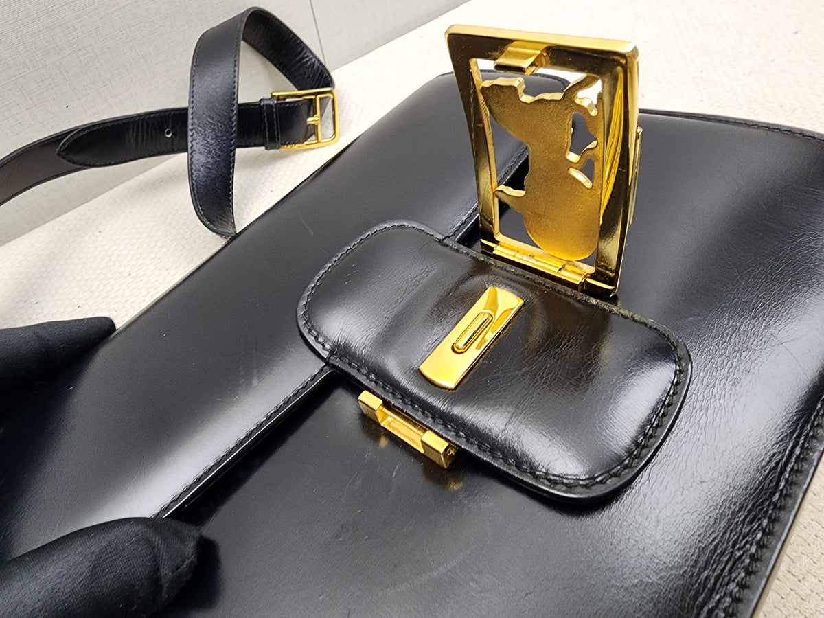 Celine Black Smooth Calfskin Vintage Carriage Shoulder Bag (GHW)