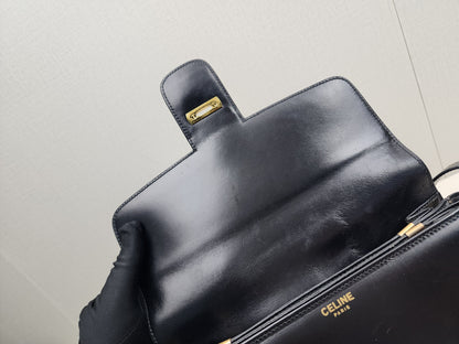 Celine Black Smooth Calfskin Vintage Carriage Shoulder Bag (GHW)