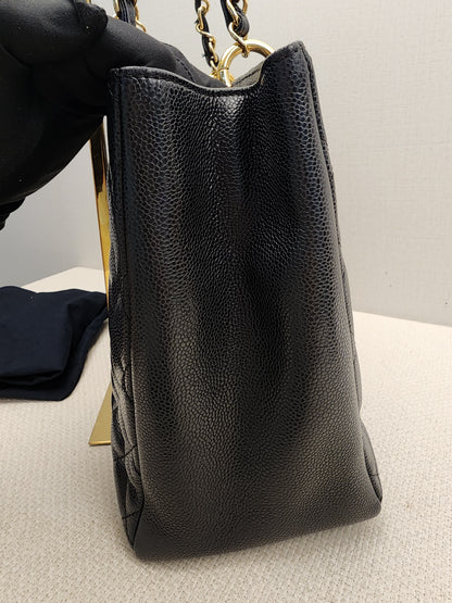 Chanel Black Caviar GST (GHW)
