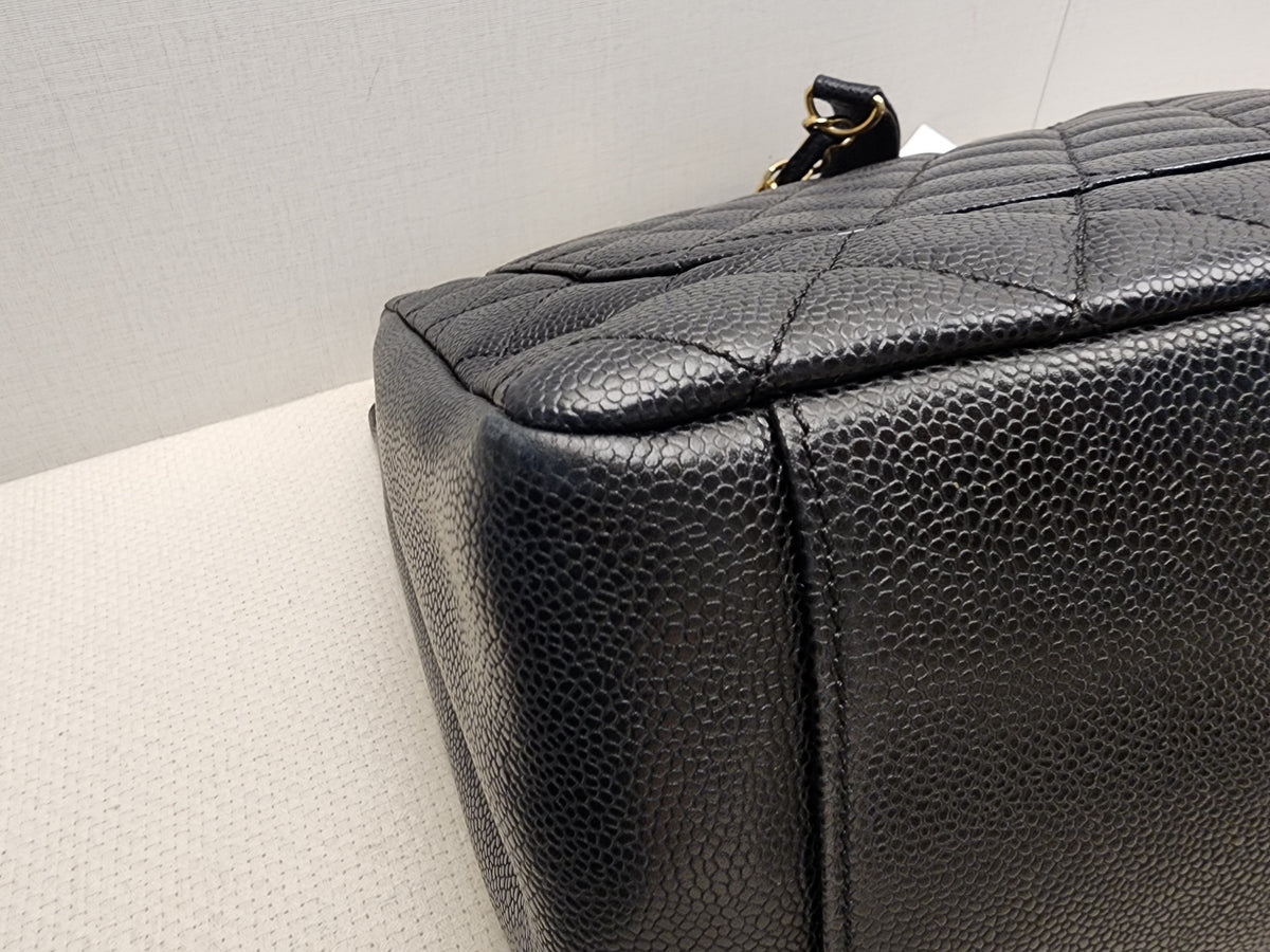 Chanel Black Caviar GST (GHW)