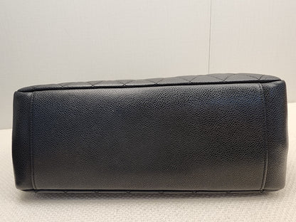 Chanel Black Caviar GST (GHW)