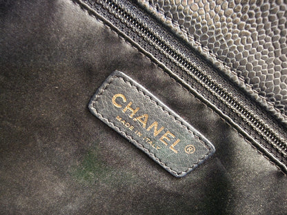 Chanel Black Caviar GST (GHW)