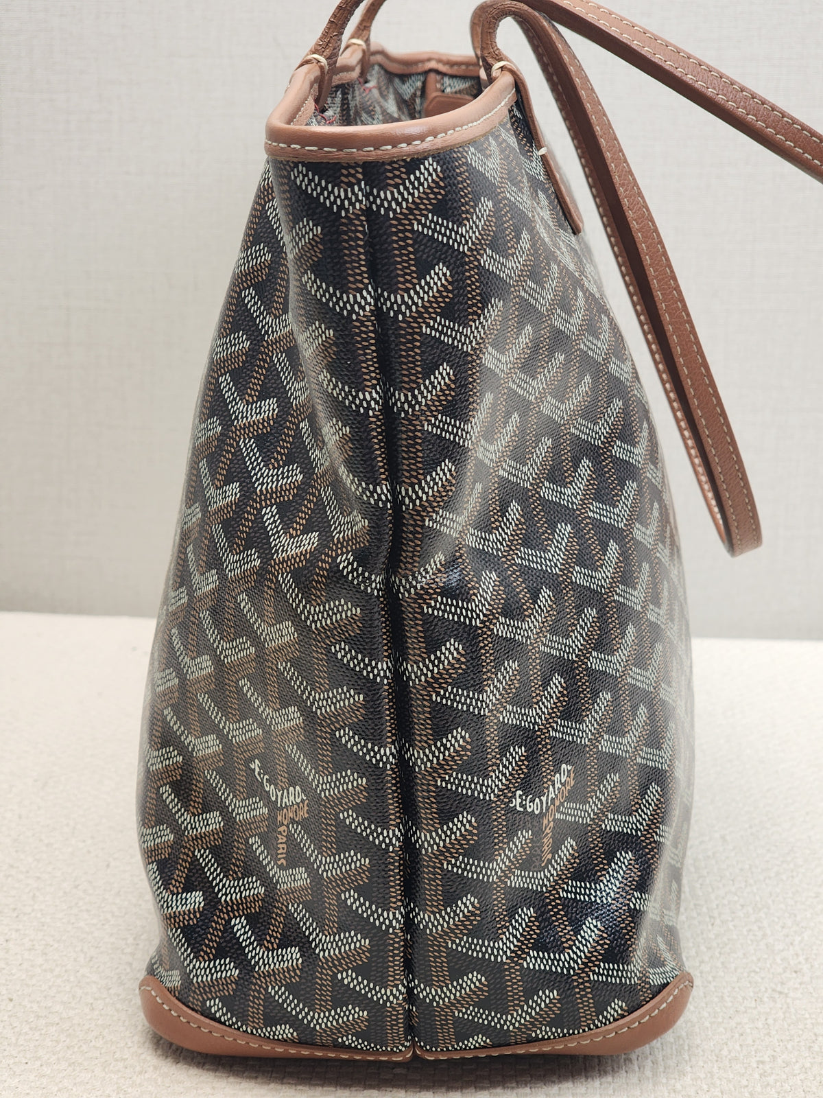 Goyard Tan x Black Artois PM