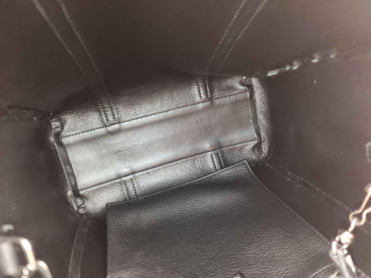 Balenciaga Black X White Everyday Logo Tote (SHW)