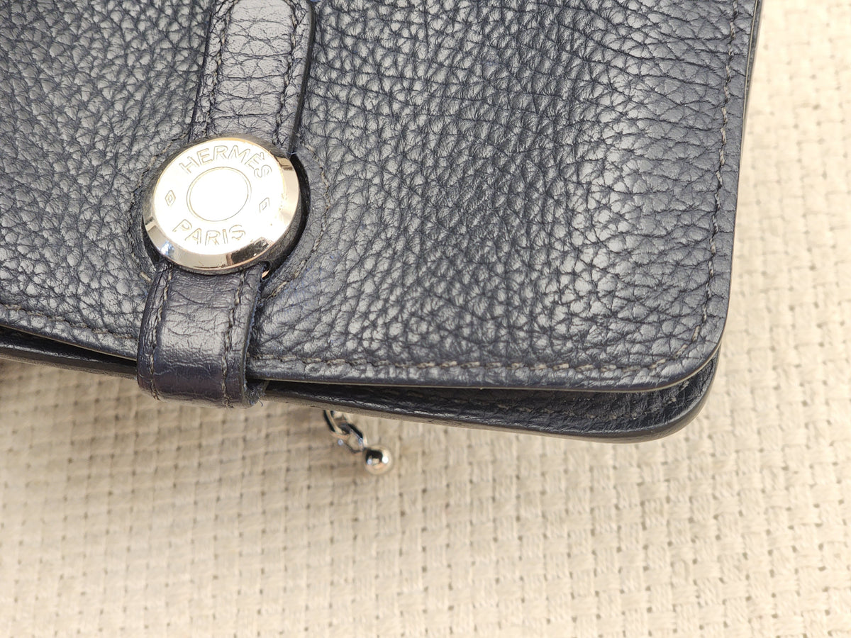 Hermes Dark Blue Dogon Card Case (PHW)