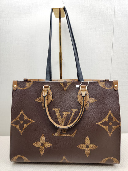 LV Reverse Monogram On The Go MM