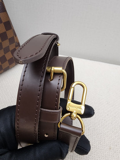LV Damier Ebene Speedy 30 Bandouliere
