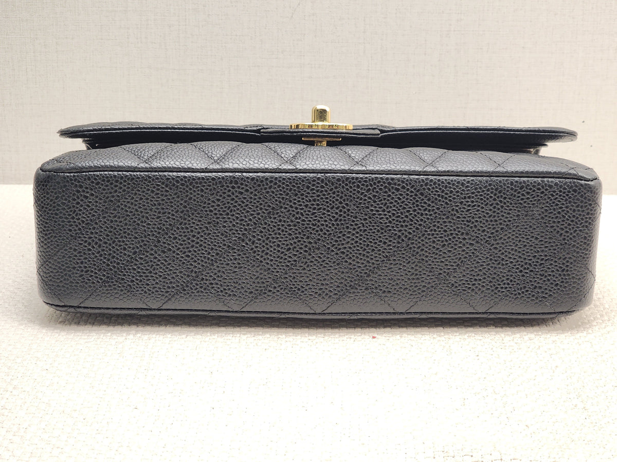Chanel Black Caviar Medium CF (GHW)