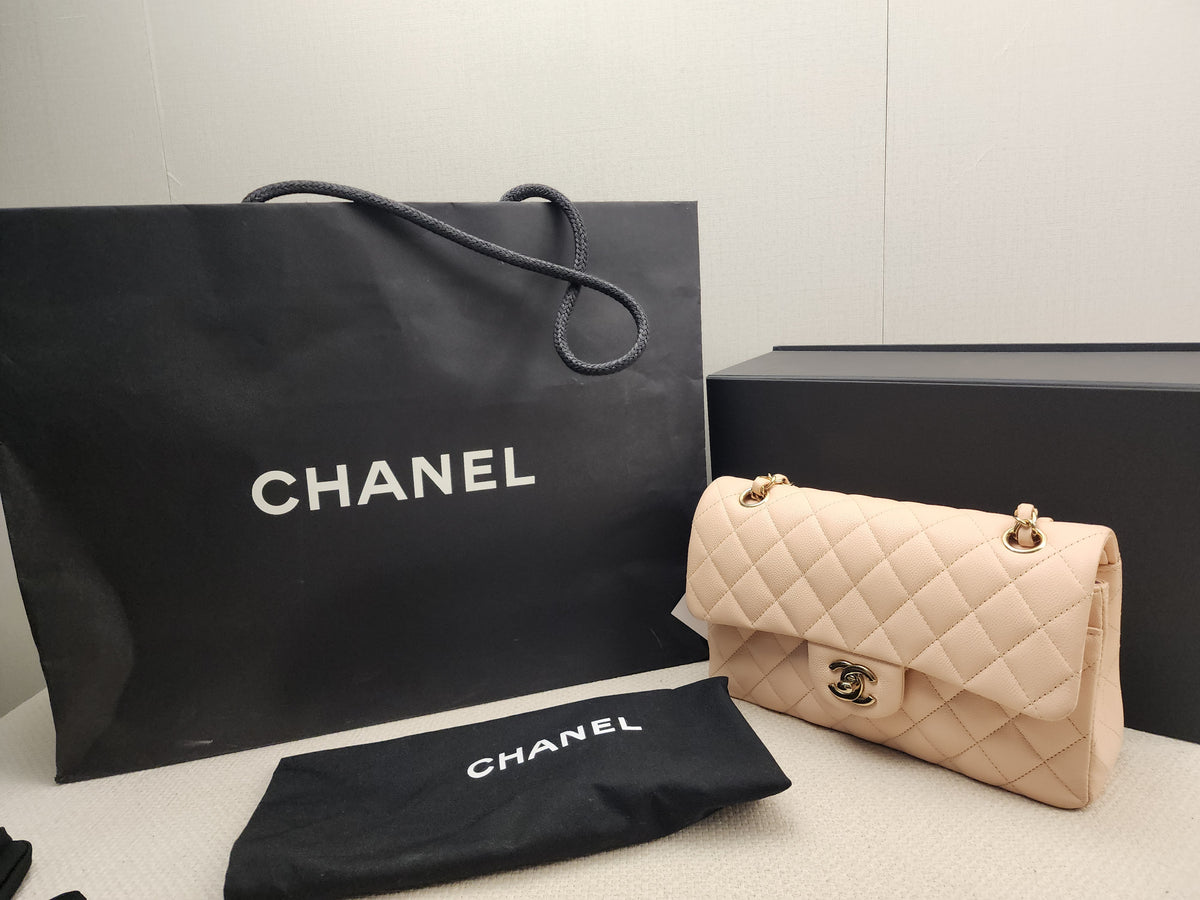 Chanel Peach Nude Caviar Small CF (LGHW)