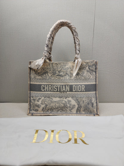 Dior Grey Toile de Jouy Medium Book Tote