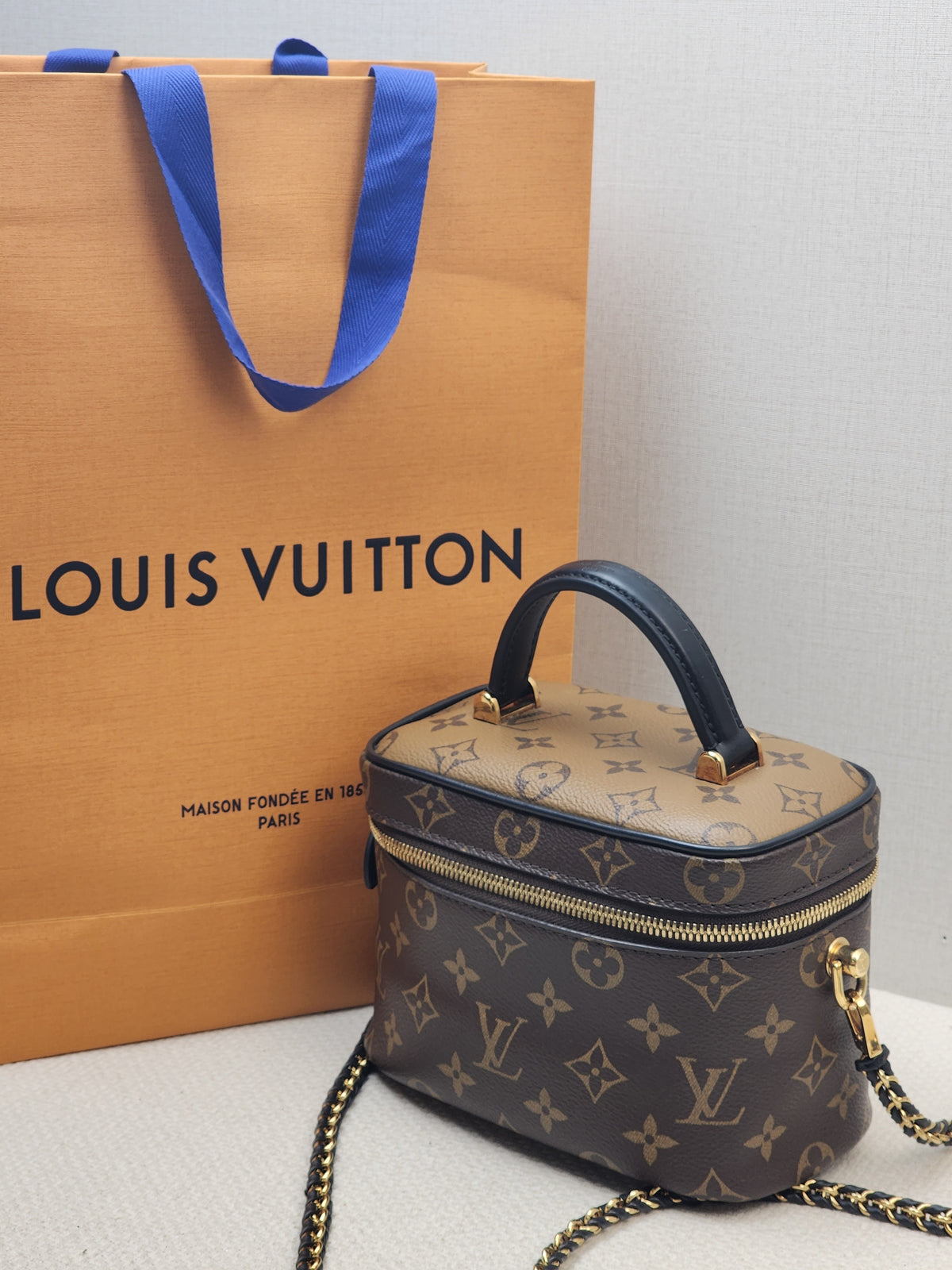 LV Reverse Monogram Vanity PM