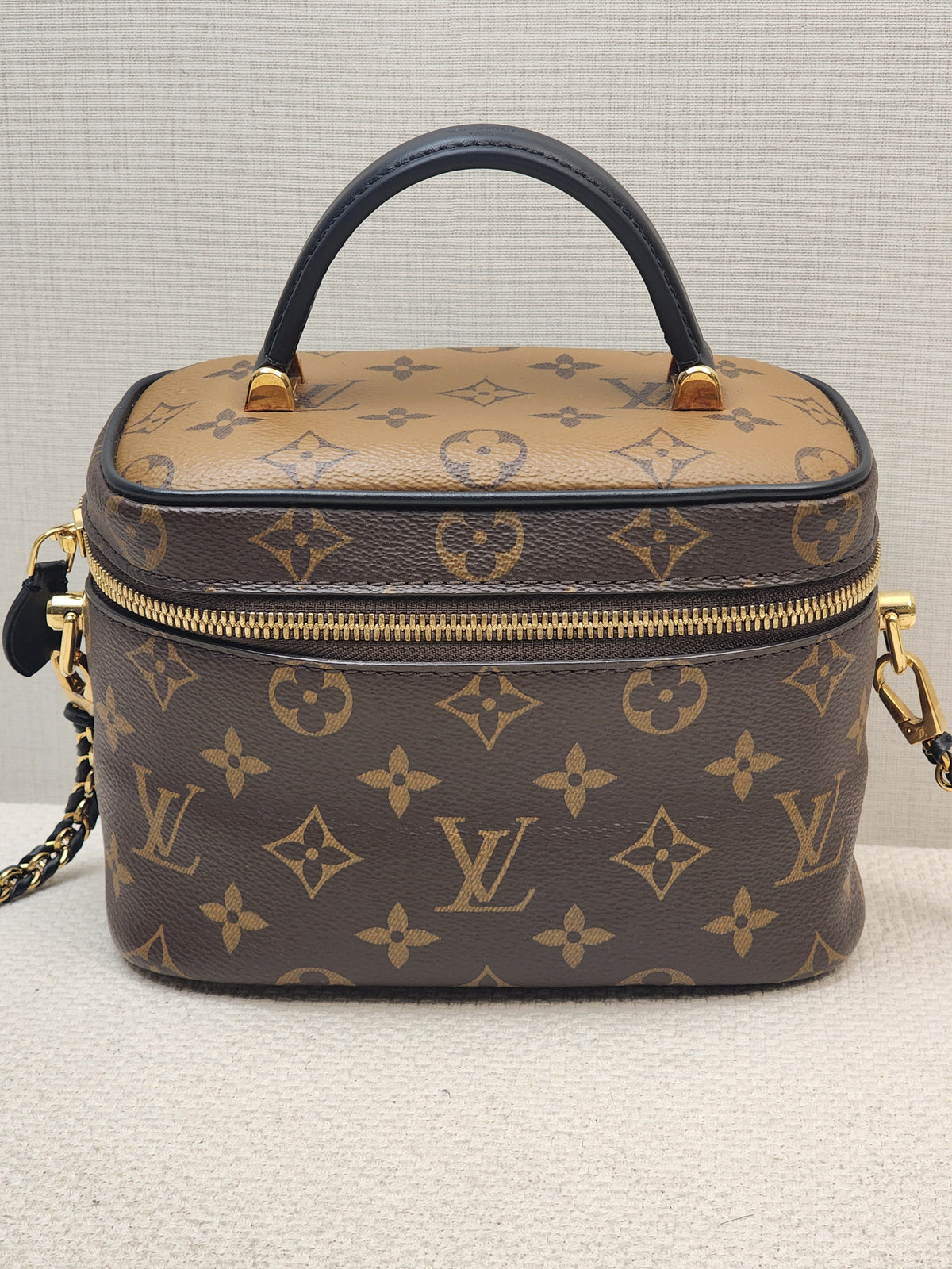 LV Reverse Monogram Vanity PM