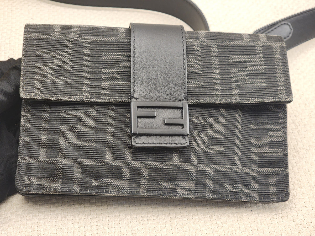 Fendi Marsudio Black Baguette Convertible Pouch (SBHW)