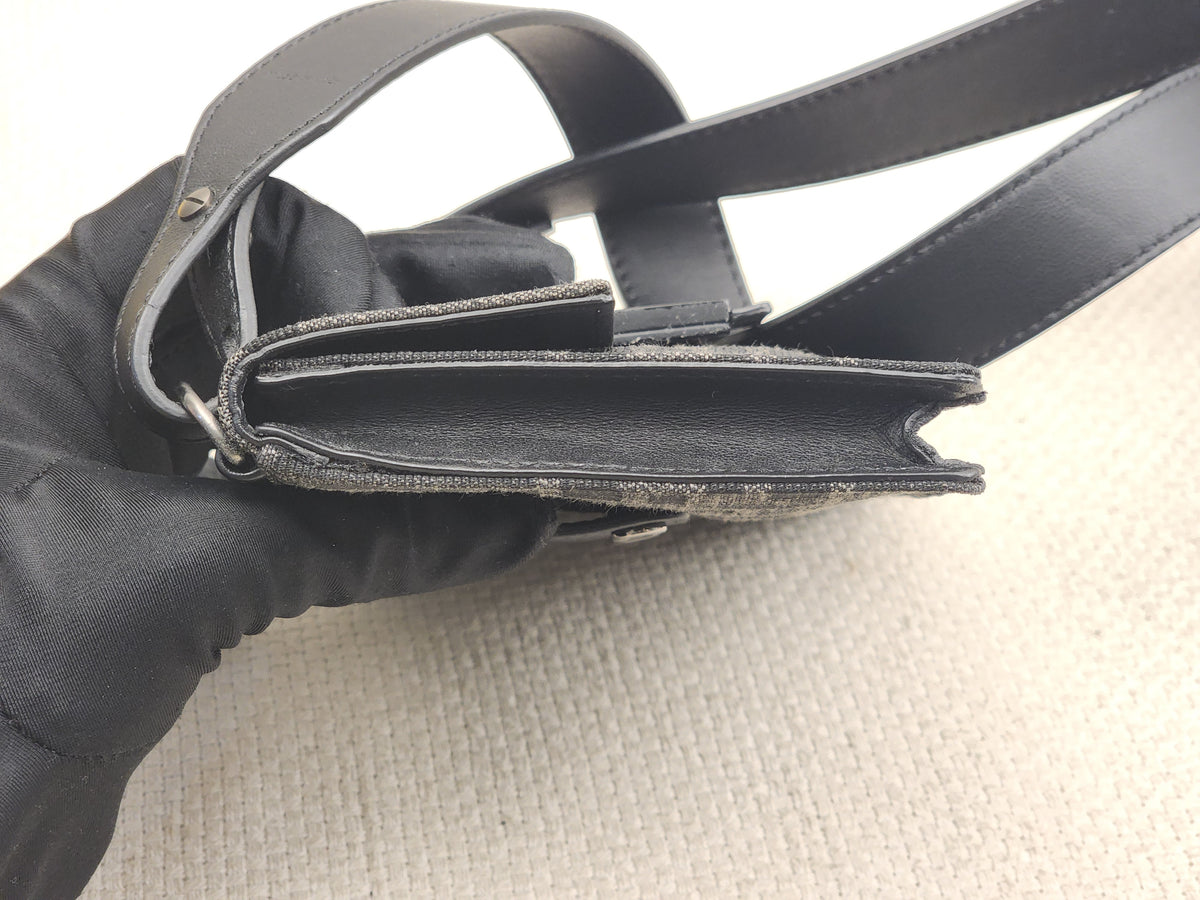 Fendi Marsudio Black Baguette Convertible Pouch (SBHW)