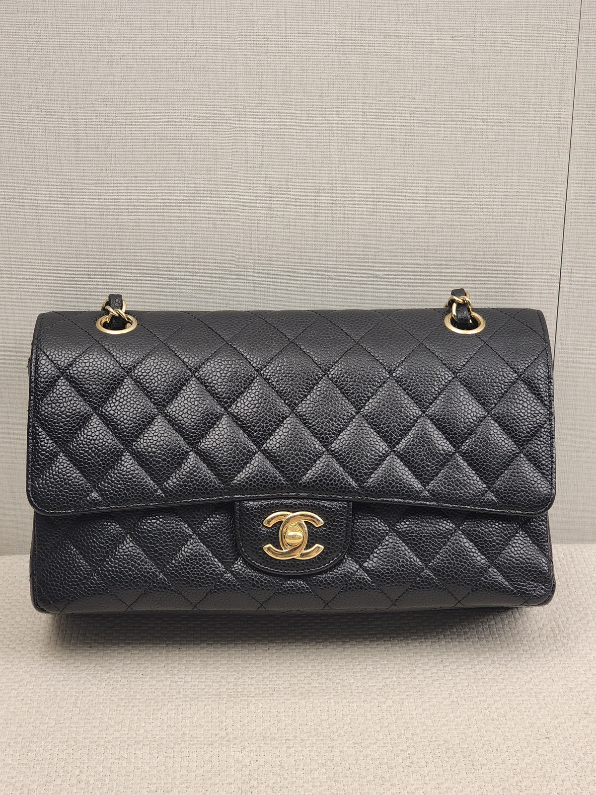 Chanel Black Caviar Medium CF (GHW)