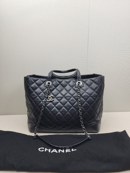 Bottega Veneta Black Intrecciato Baby Sardine (GHW)